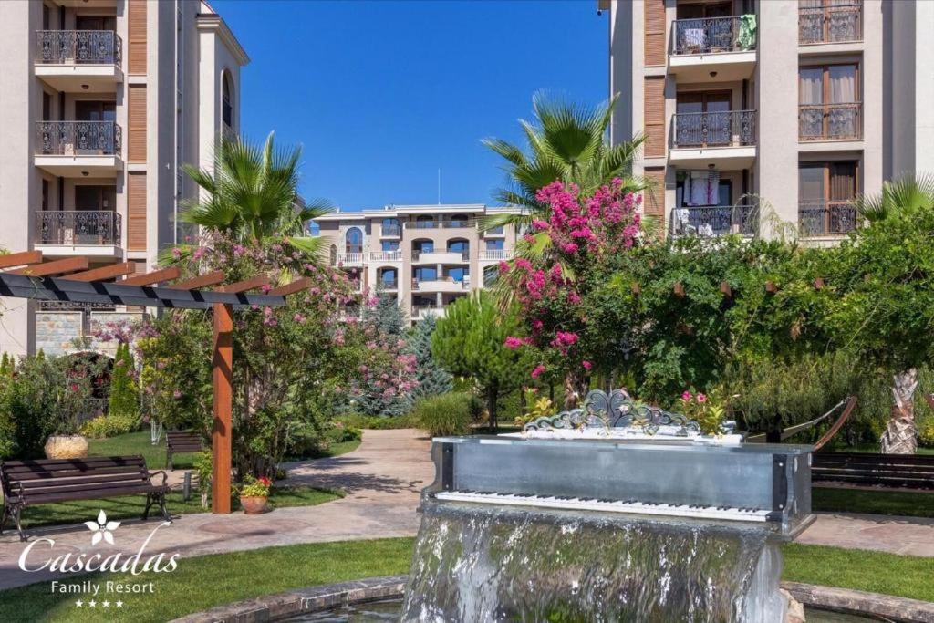 Destination Bulgaria 2000 Cascadas Private Summer Family Apartments Slântsjev Brjag Eksteriør bilde