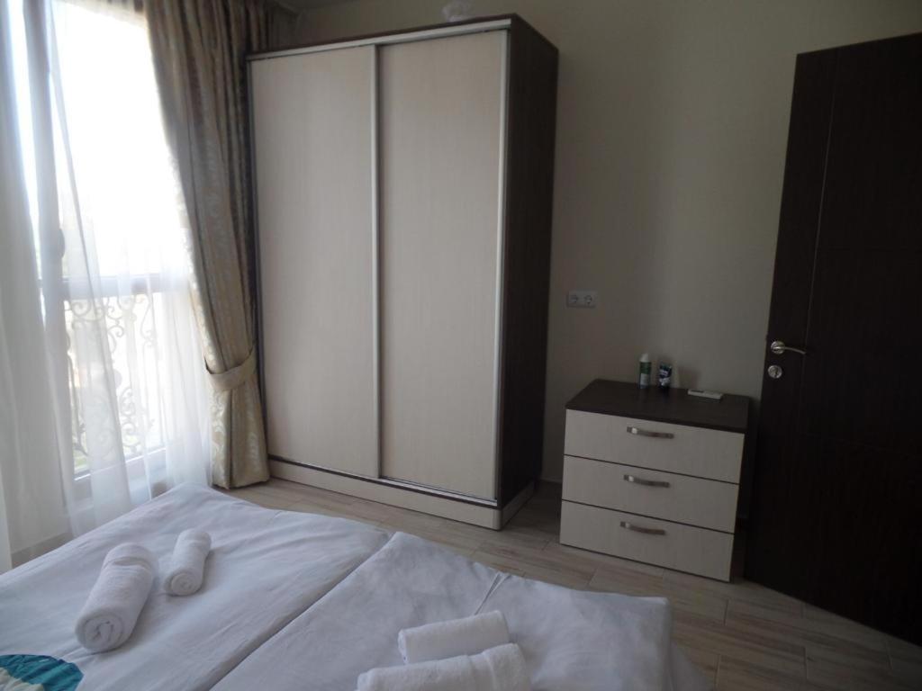 Destination Bulgaria 2000 Cascadas Private Summer Family Apartments Slântsjev Brjag Eksteriør bilde