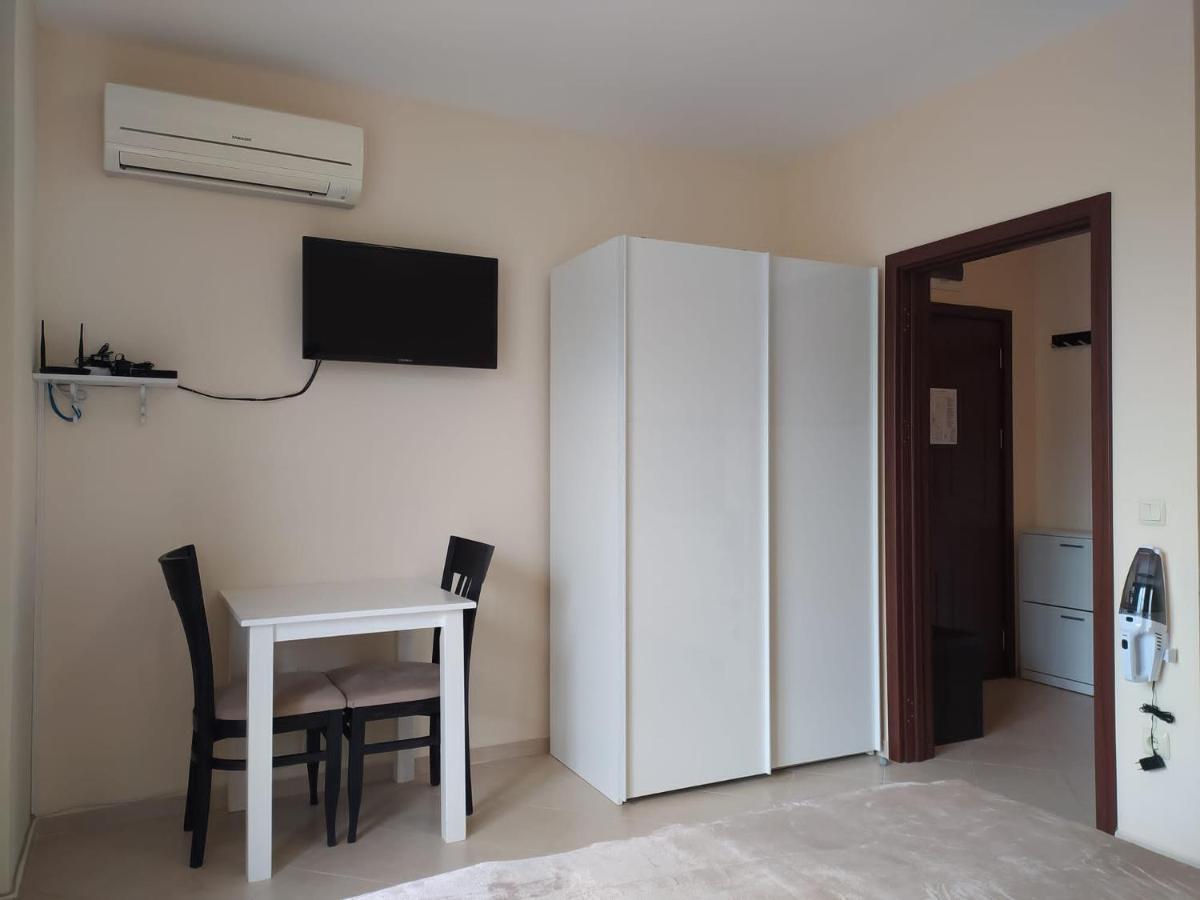 Destination Bulgaria 2000 Cascadas Private Summer Family Apartments Slântsjev Brjag Eksteriør bilde